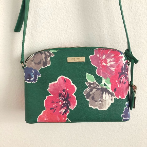 kate spade Handbags - Kate Spade Bridgewater Drive Hanna crossbody